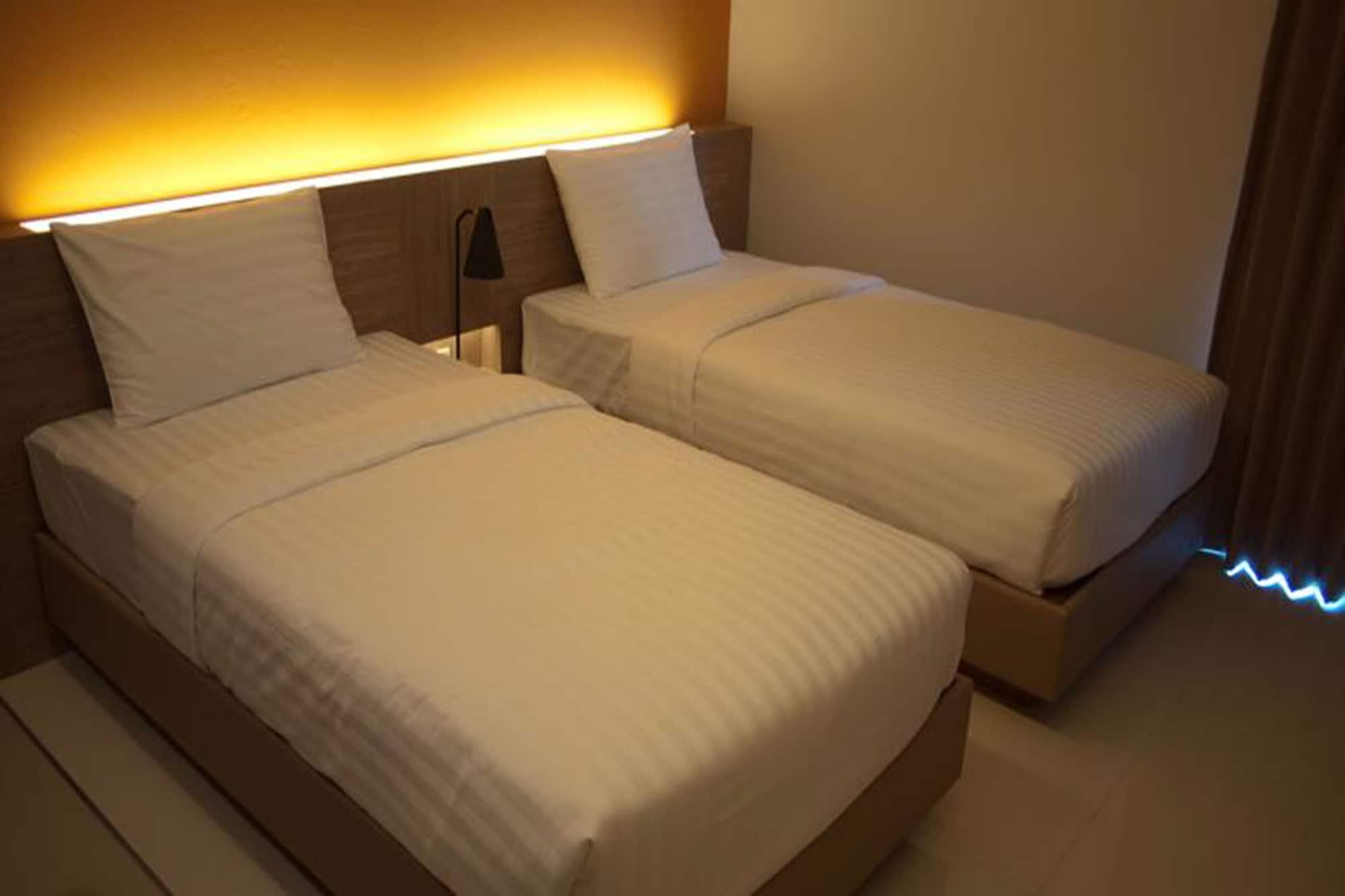 Abizz Hotel Lampang Airport Exterior photo