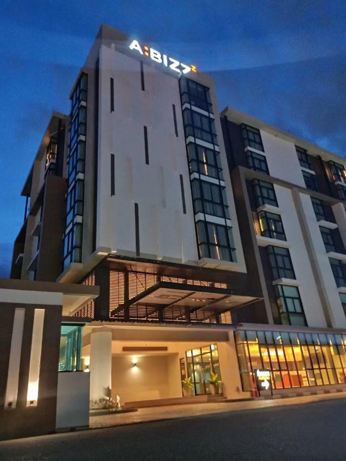 Abizz Hotel Lampang Airport Exterior photo